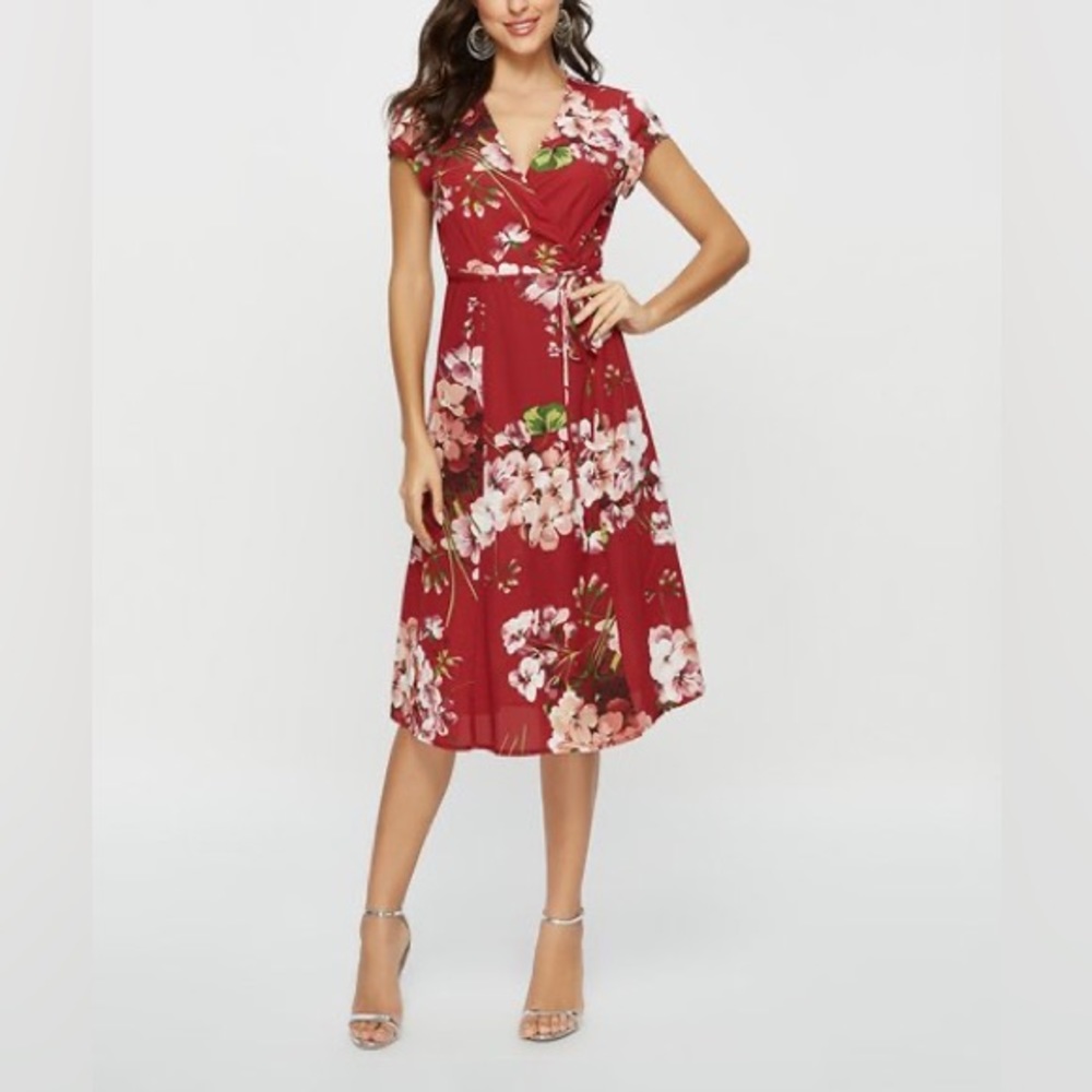 Escalier | Red Floral Wrap Dress - Juniors